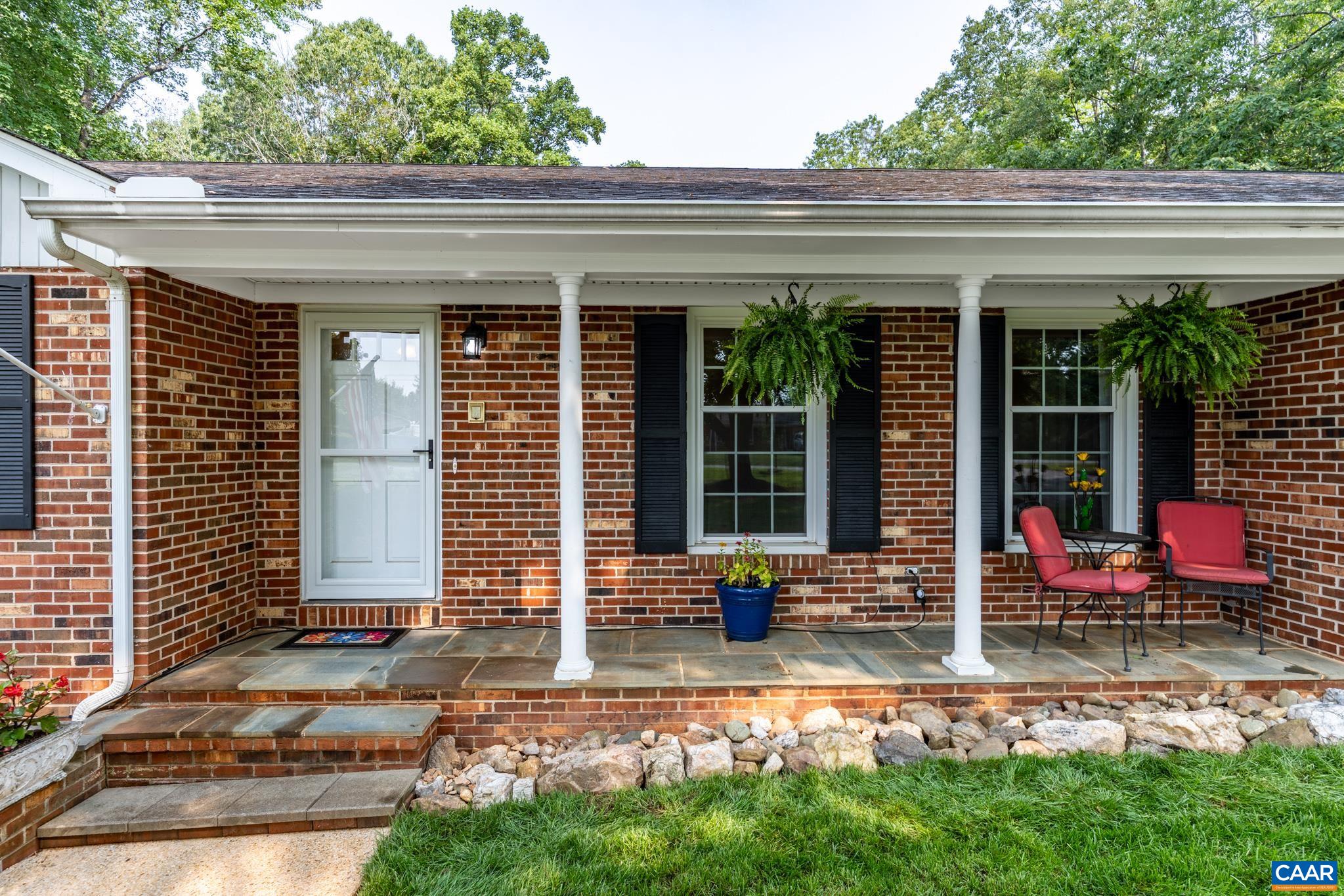 386 Fairlane Dr, Stanardsville, VA 22973 — photo 9