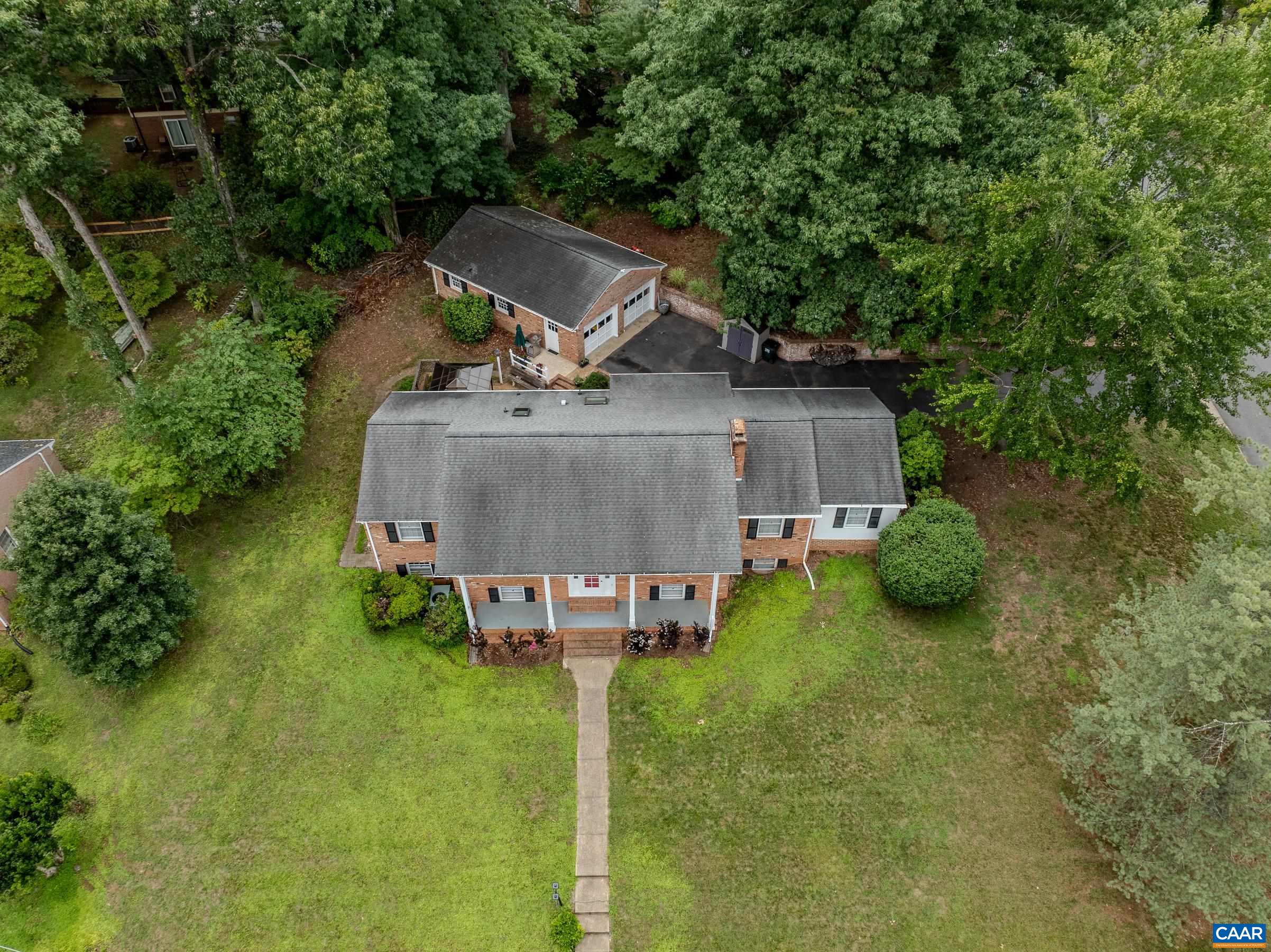 403 Carrsbrook Dr, Charlottesville, VA 22901 — photo 5