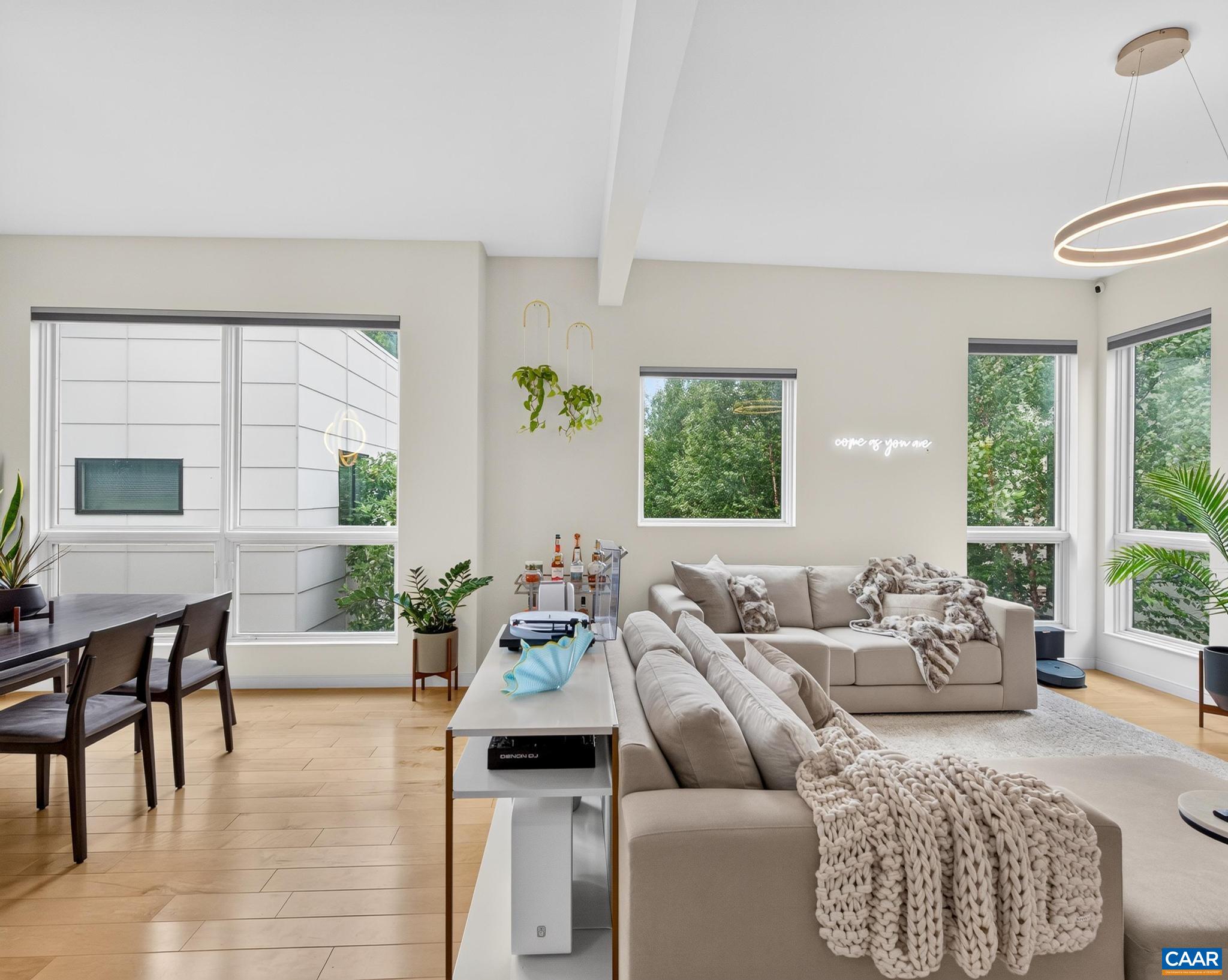 1130 E High St, Charlottesville, VA 22902 — photo 5