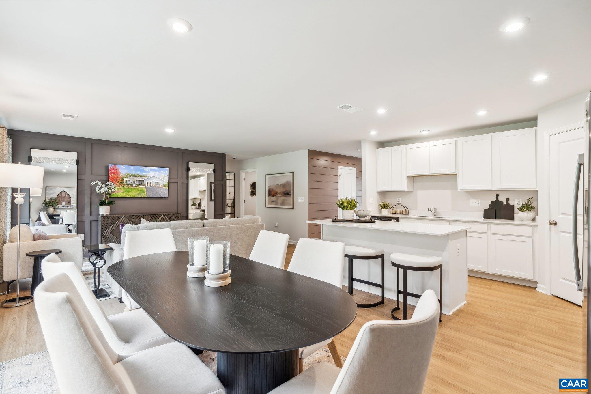 32 Carrs Ct, Charlottesville, VA 22902 — photo 6