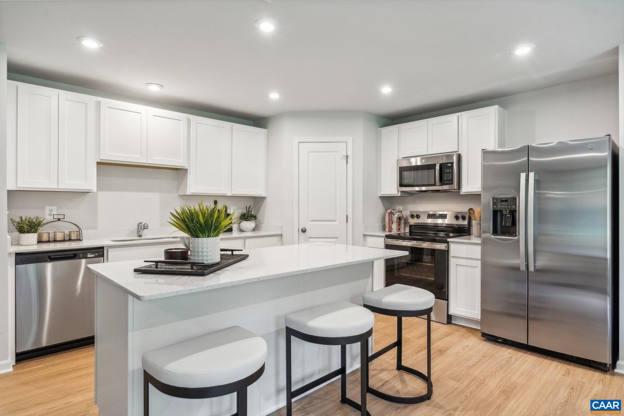 32 Carrs Ct, Charlottesville, VA 22902 — photo 7