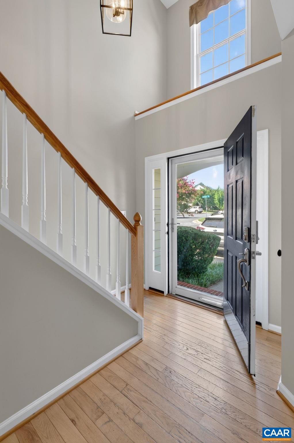 1402 Allister Grn, Charlottesville, VA 22901 — photo 4