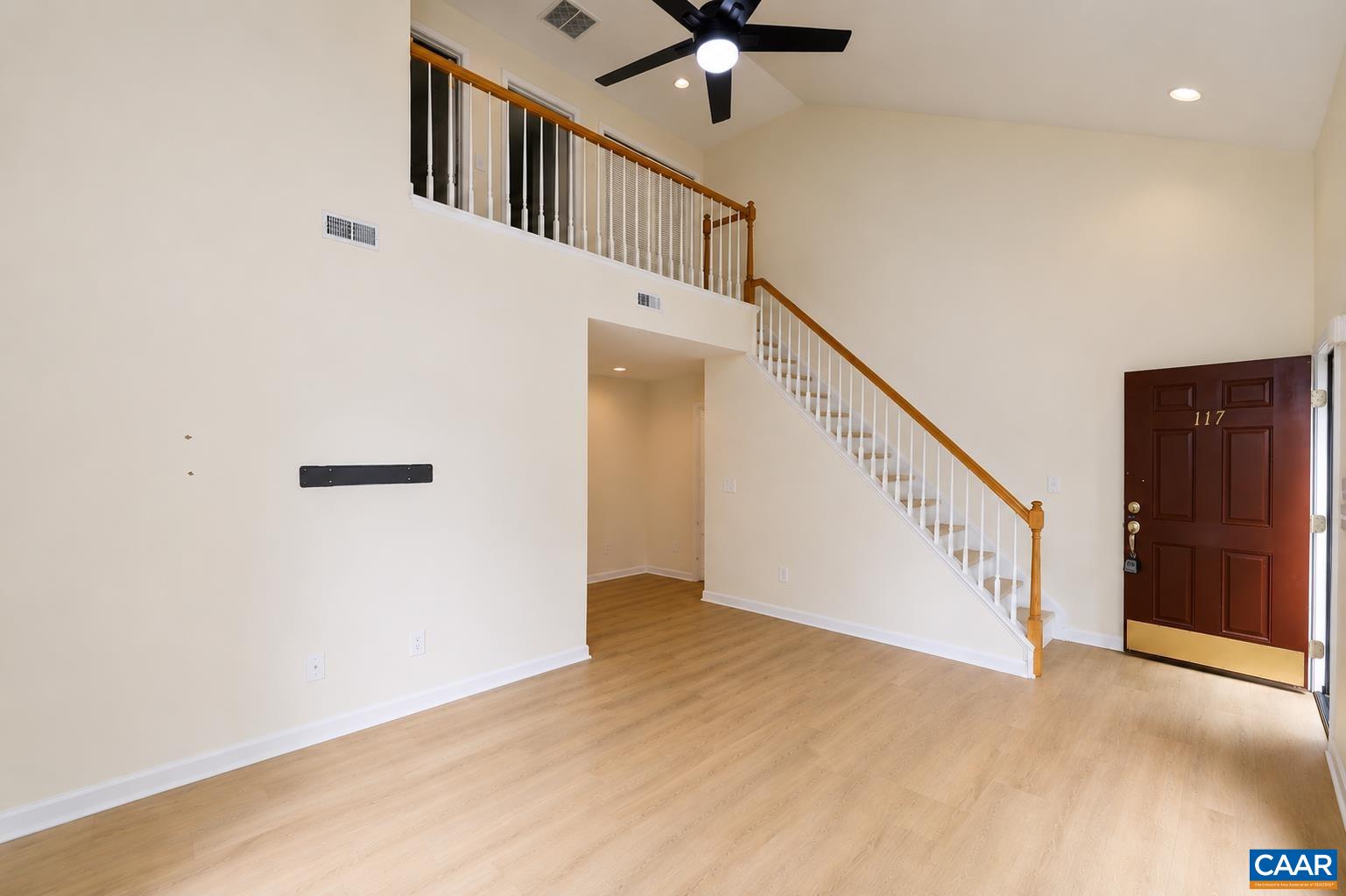 117 Waterbury Ct, Charlottesville, VA 22902 — photo 7
