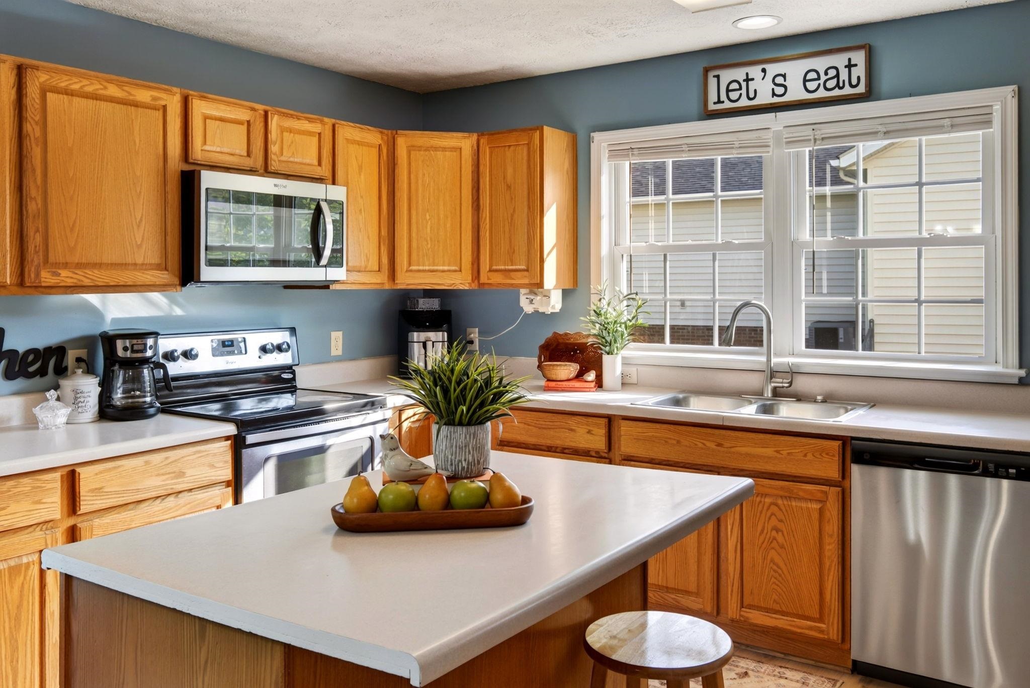157 Back Rd, Shenandoah, VA 22849 — photo 2