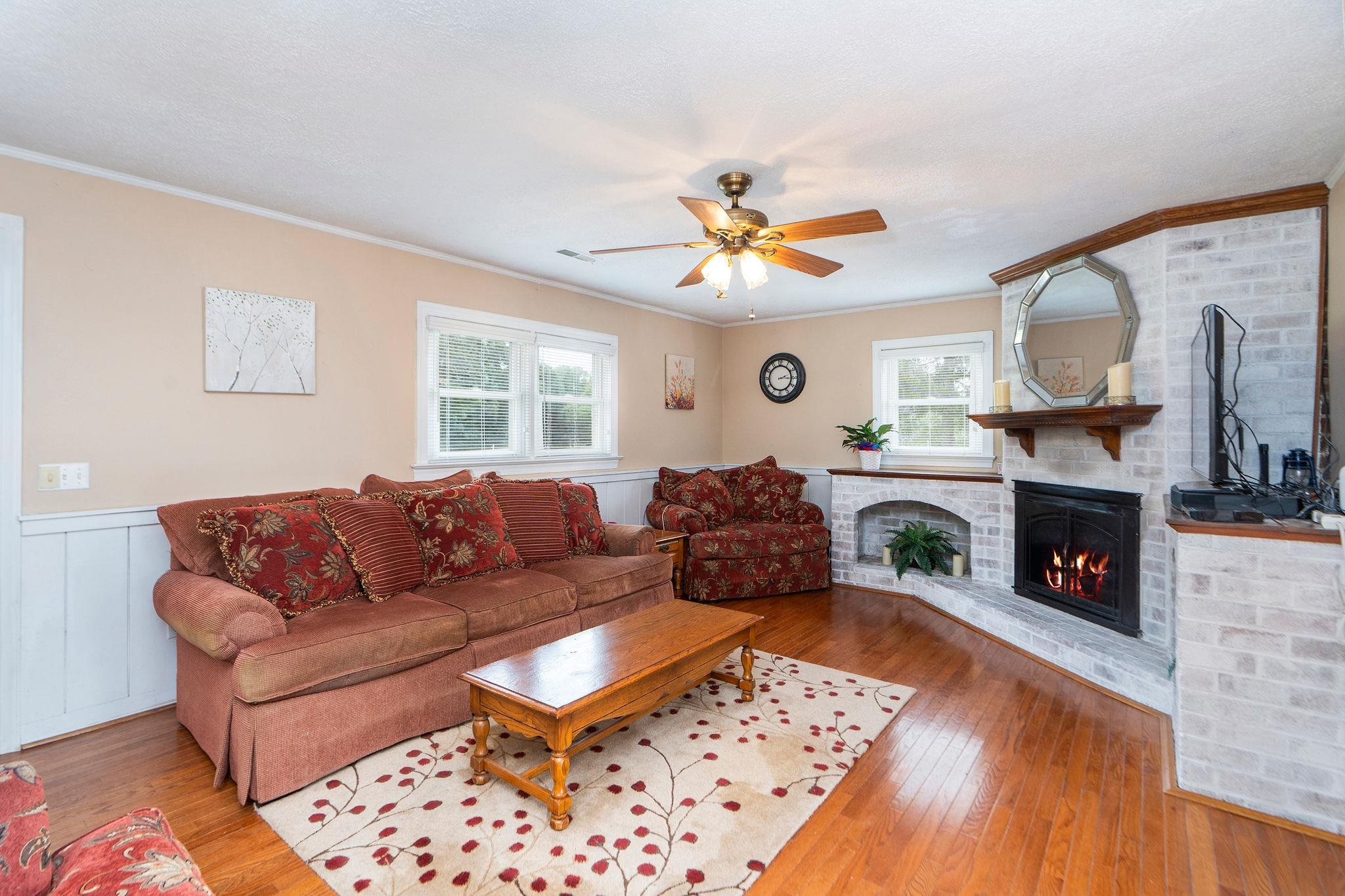409 Steeles Fort Rd, Raphine, VA 24472 — photo 4