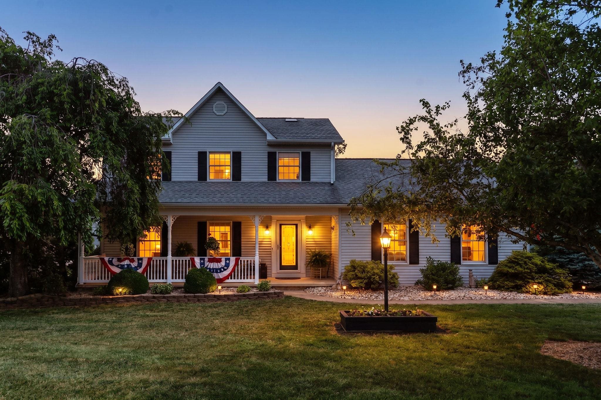 39 Cranberry Dr, Stuarts Draft, VA 24477