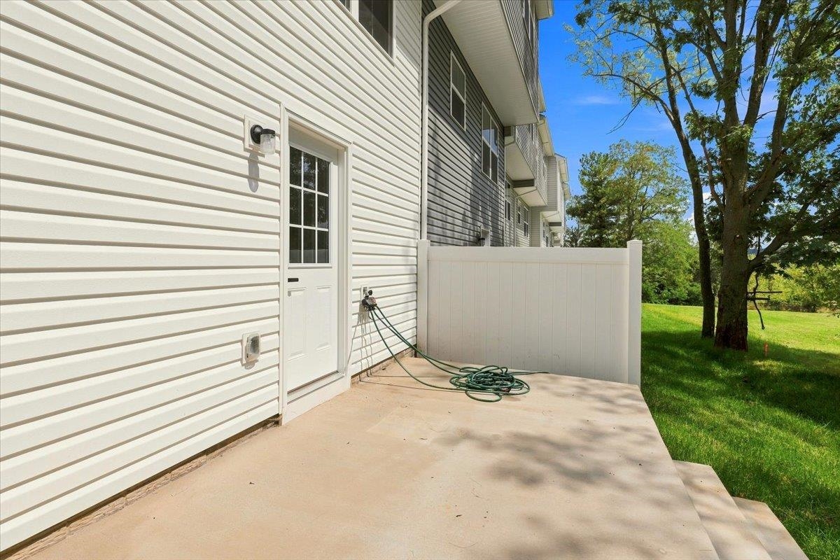 2898 Orchard Ridge Ln photo 32