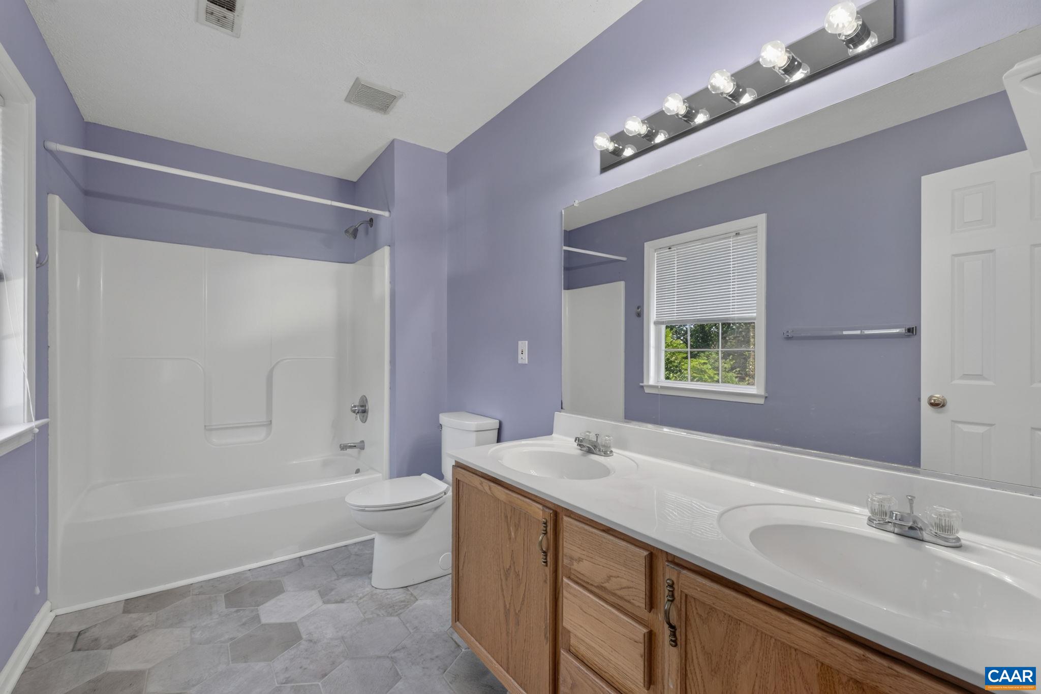 119 Lupine Ln, Charlottesville, VA 22901 — photo 5