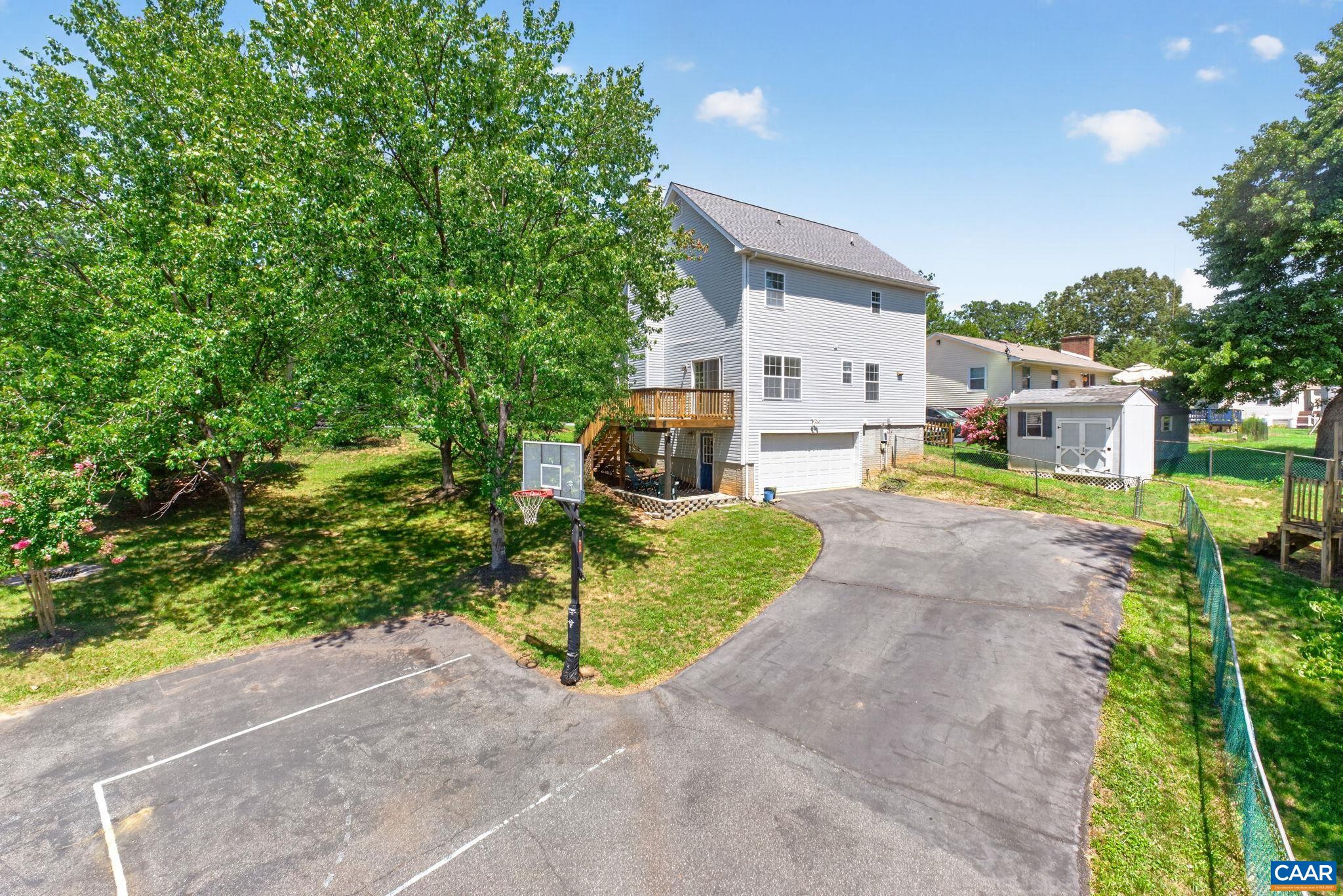 119 Lupine Ln, Charlottesville, VA 22901 — photo 7