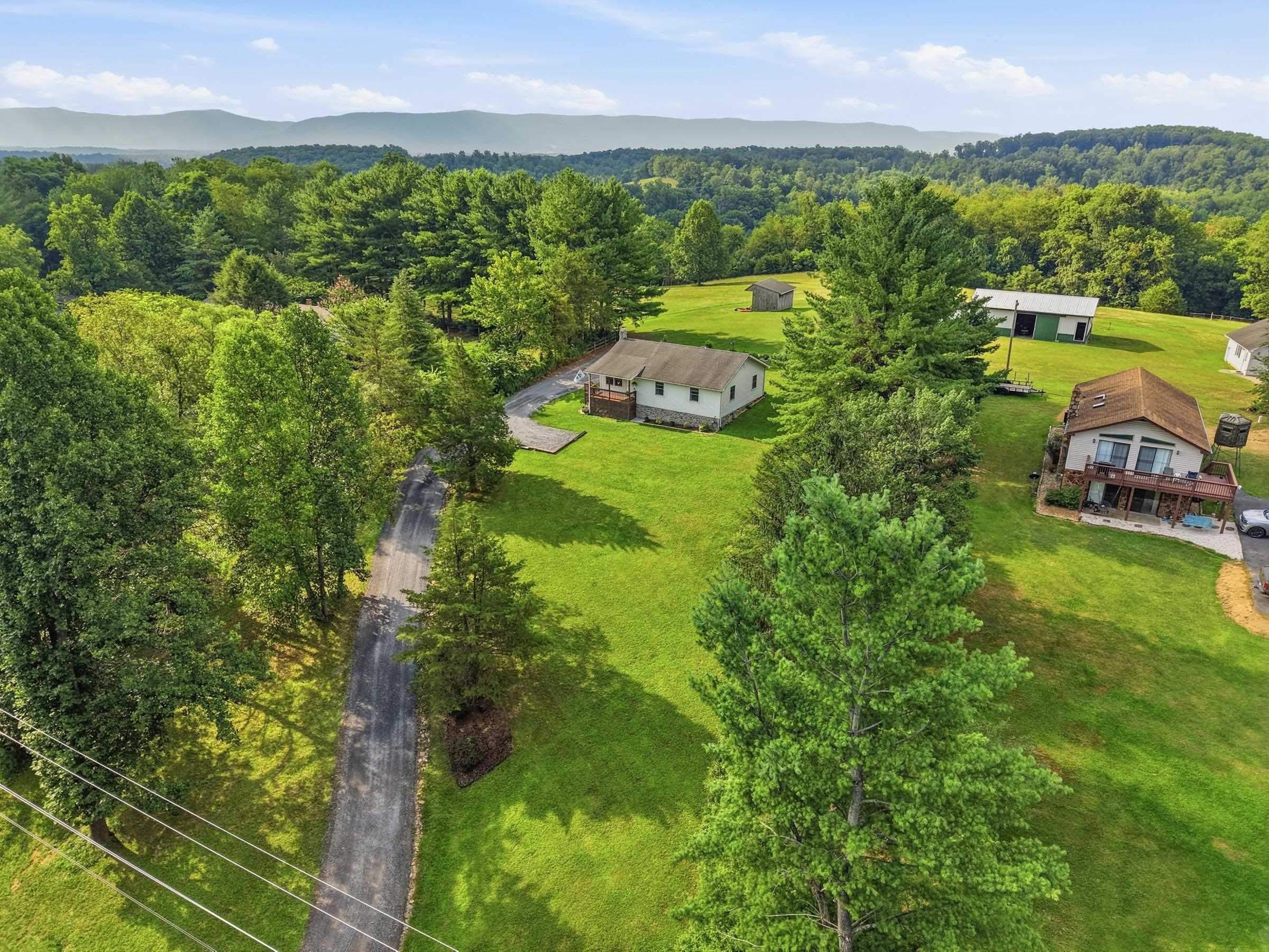 2756 Ridge Hollow Rd, Edinburg, VA 22824 — photo 3