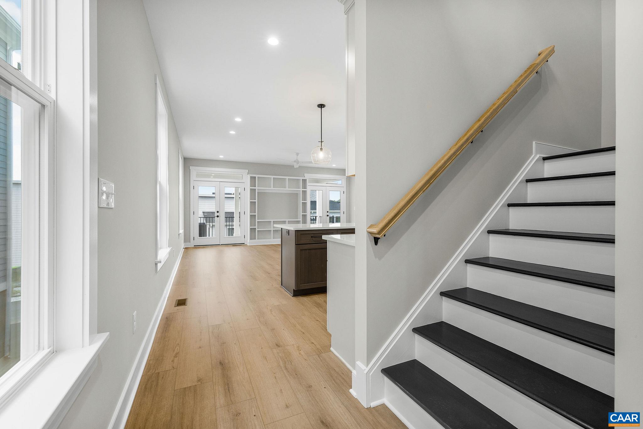 444 Nicholson St, Charlottesville, VA 22901 - photo 9