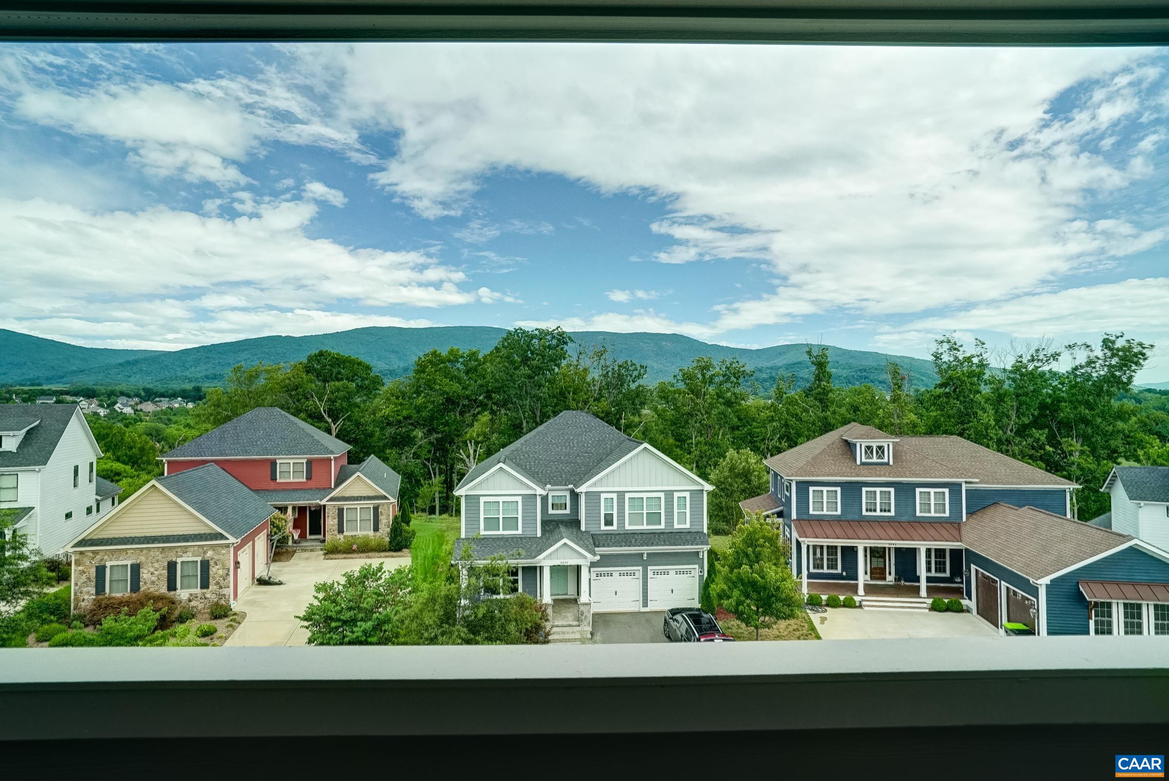 3500 Rowcross St, Crozet, VA 22932