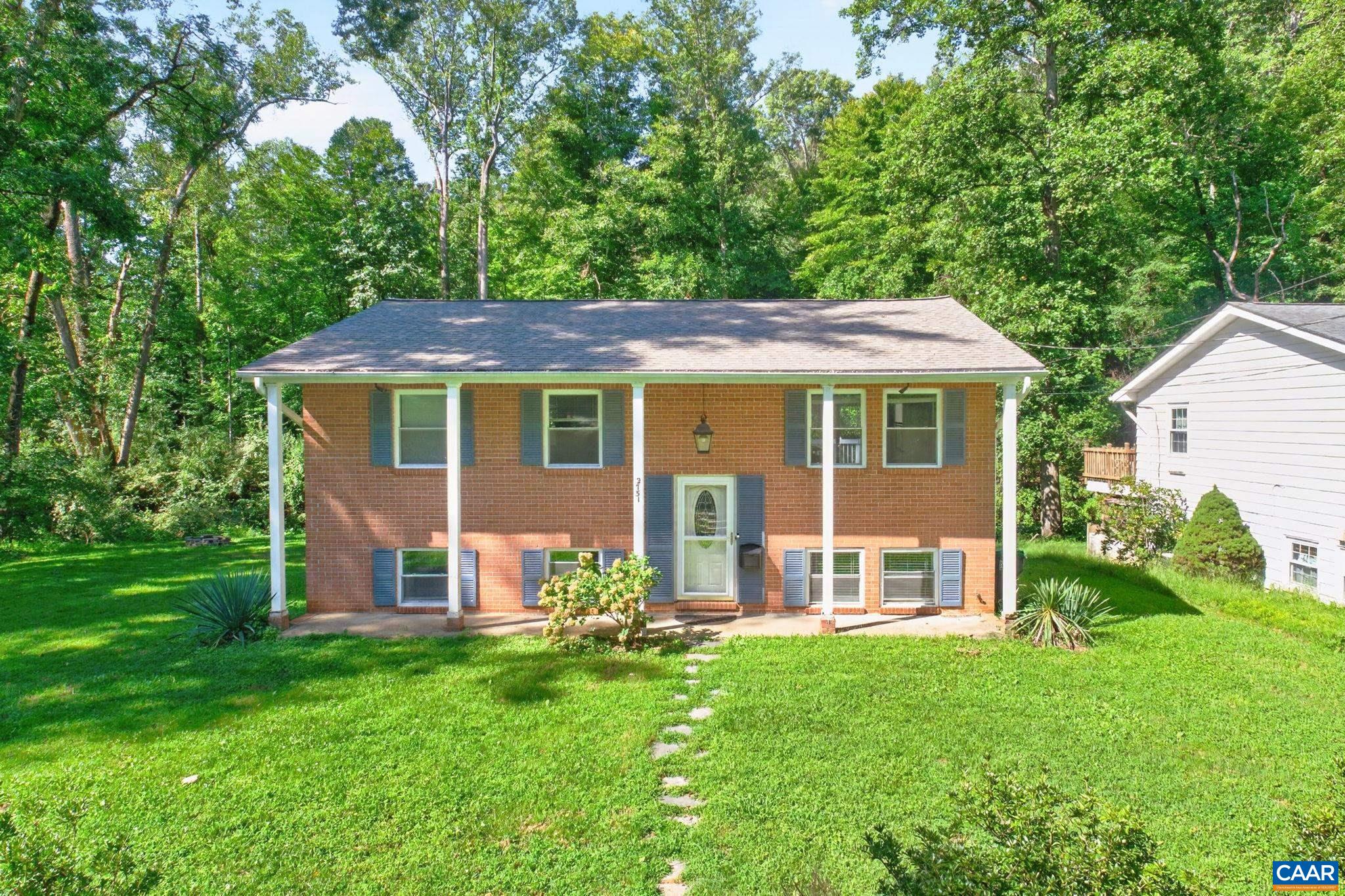 2751 Mcelroy Dr, Charlottesville, VA 22903