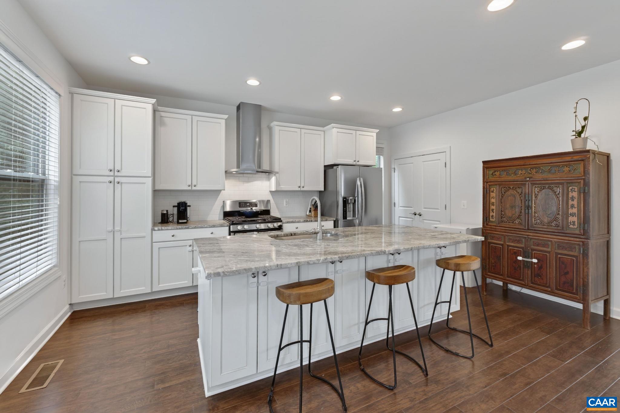 330 Huntley Ave, Charlottesville, VA 22903 — photo 4