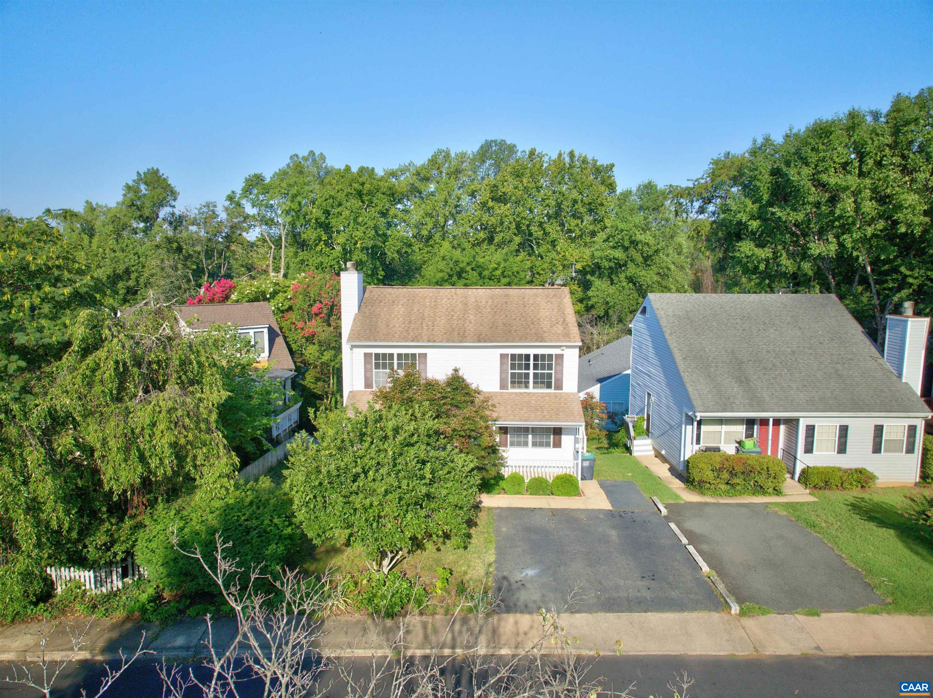 107 Westwood Cir, Charlottesville, VA 22903 — photo 5
