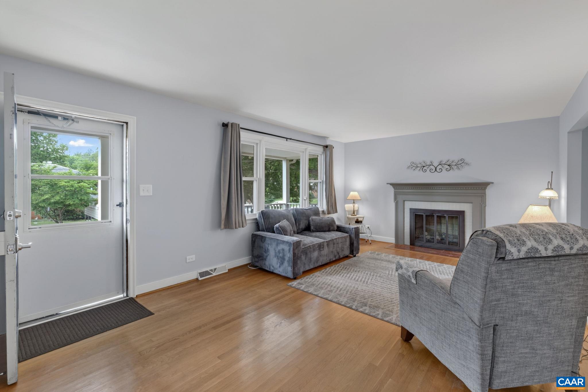 335 Camellia Dr, Charlottesville, VA 22903 — photo 9