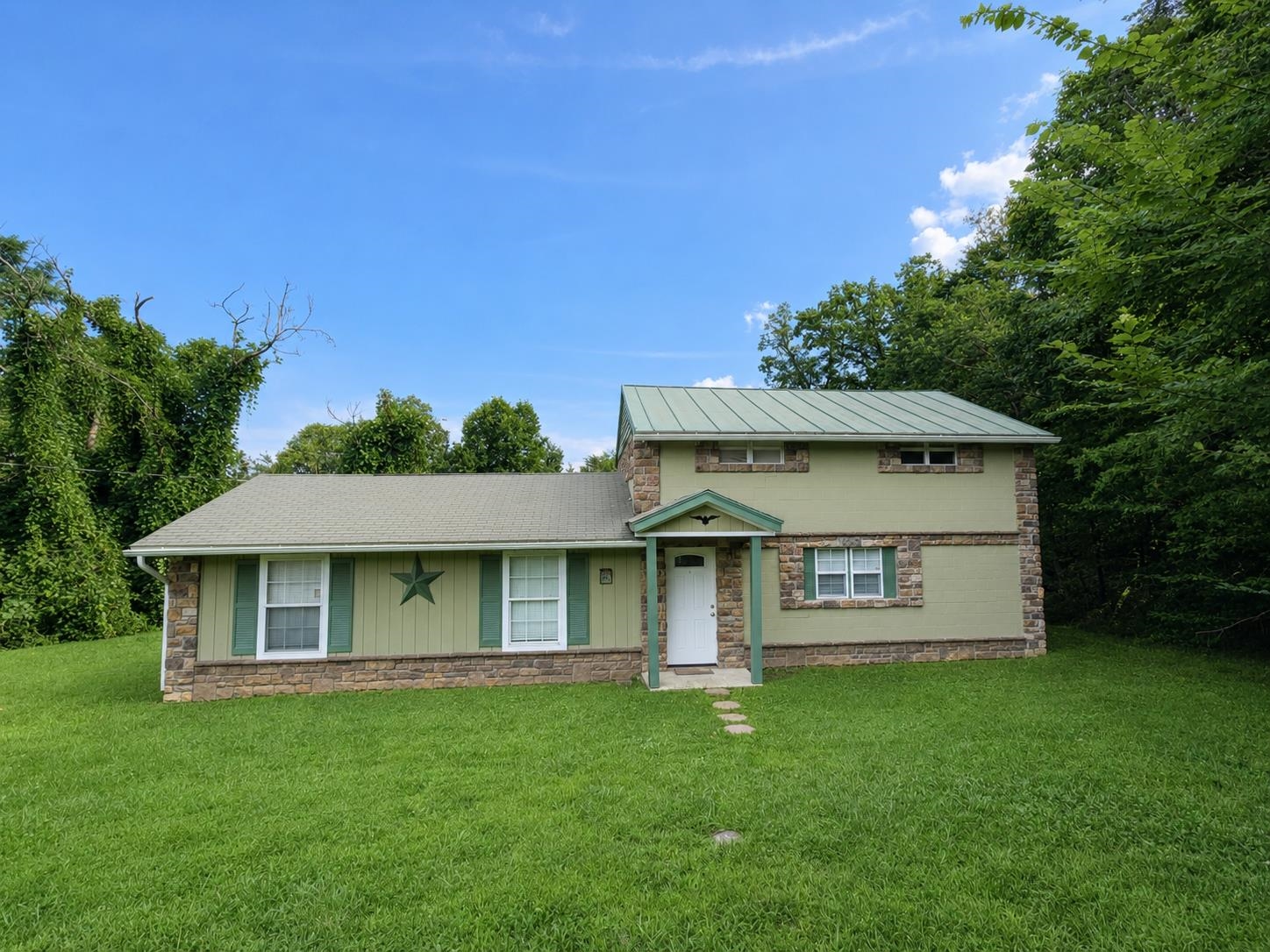 8879 Us Hwy 211 W, Luray, VA 22835