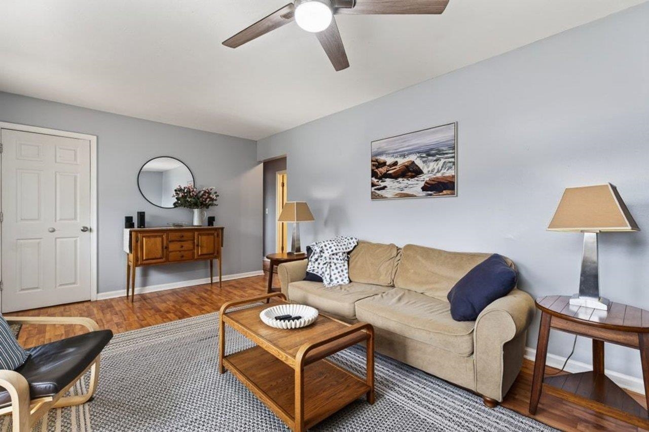 423 N Market St, Staunton, VA 24401 — photo 9