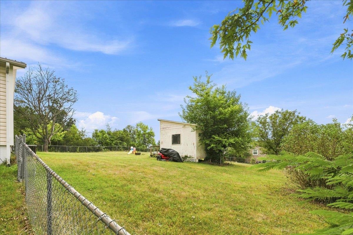 8 Westgate Rd, Verona, VA 24482 — photo 4