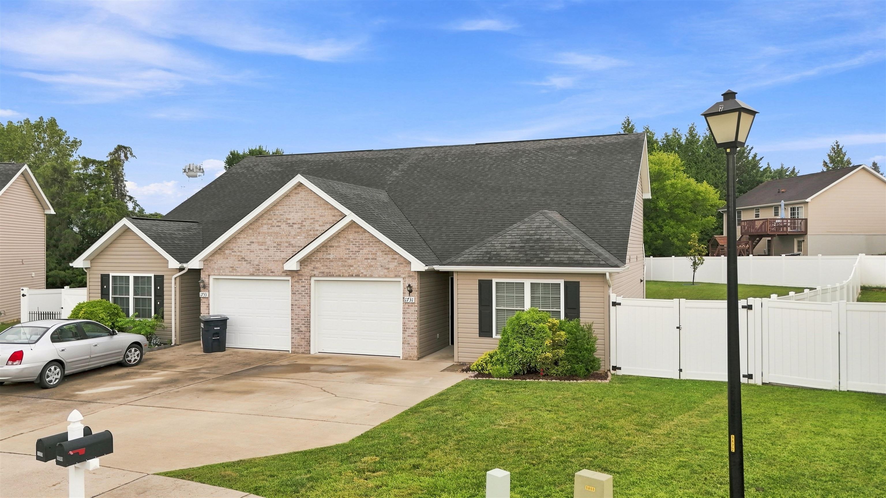 1731 Pear St, Harrisonburg, VA 22801 — photo 2
