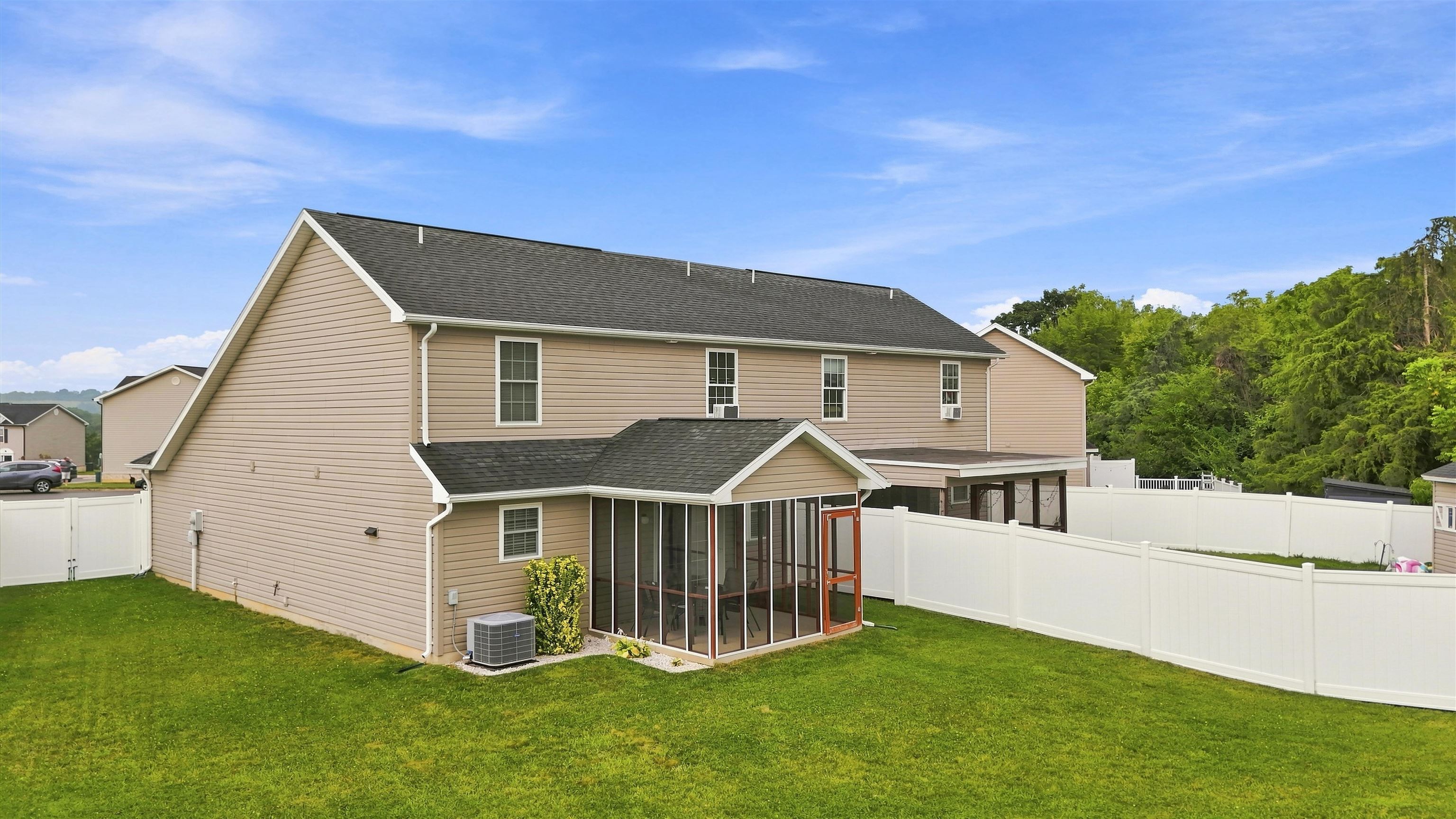 1731 Pear St, Harrisonburg, VA 22801 — photo 8