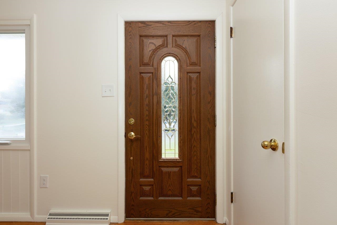 204 Thomas St, Staunton, VA 24401 — photo 3