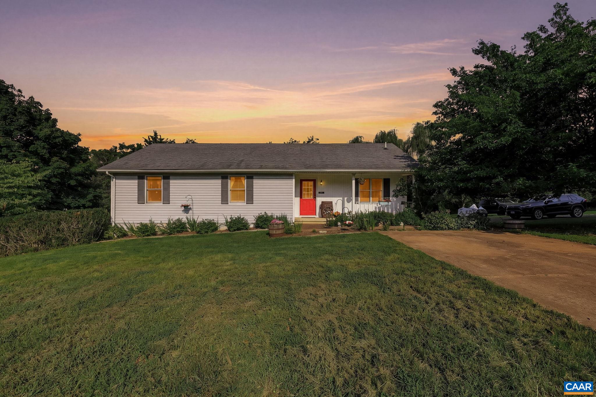 29 Rockfish Ln, Faber, VA 22938