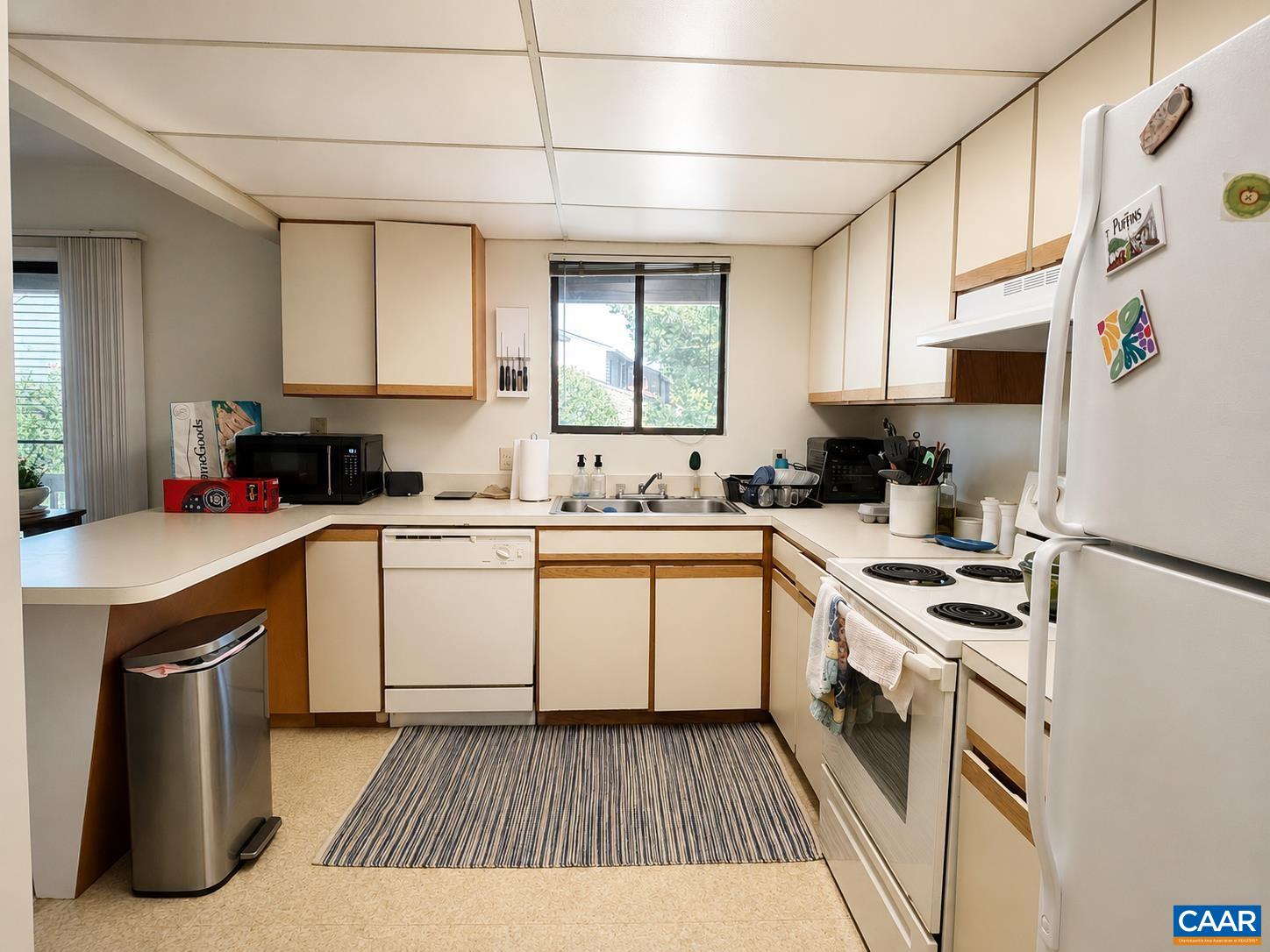 110 Harvest Dr, Charlottesville, VA 22903 — photo 5