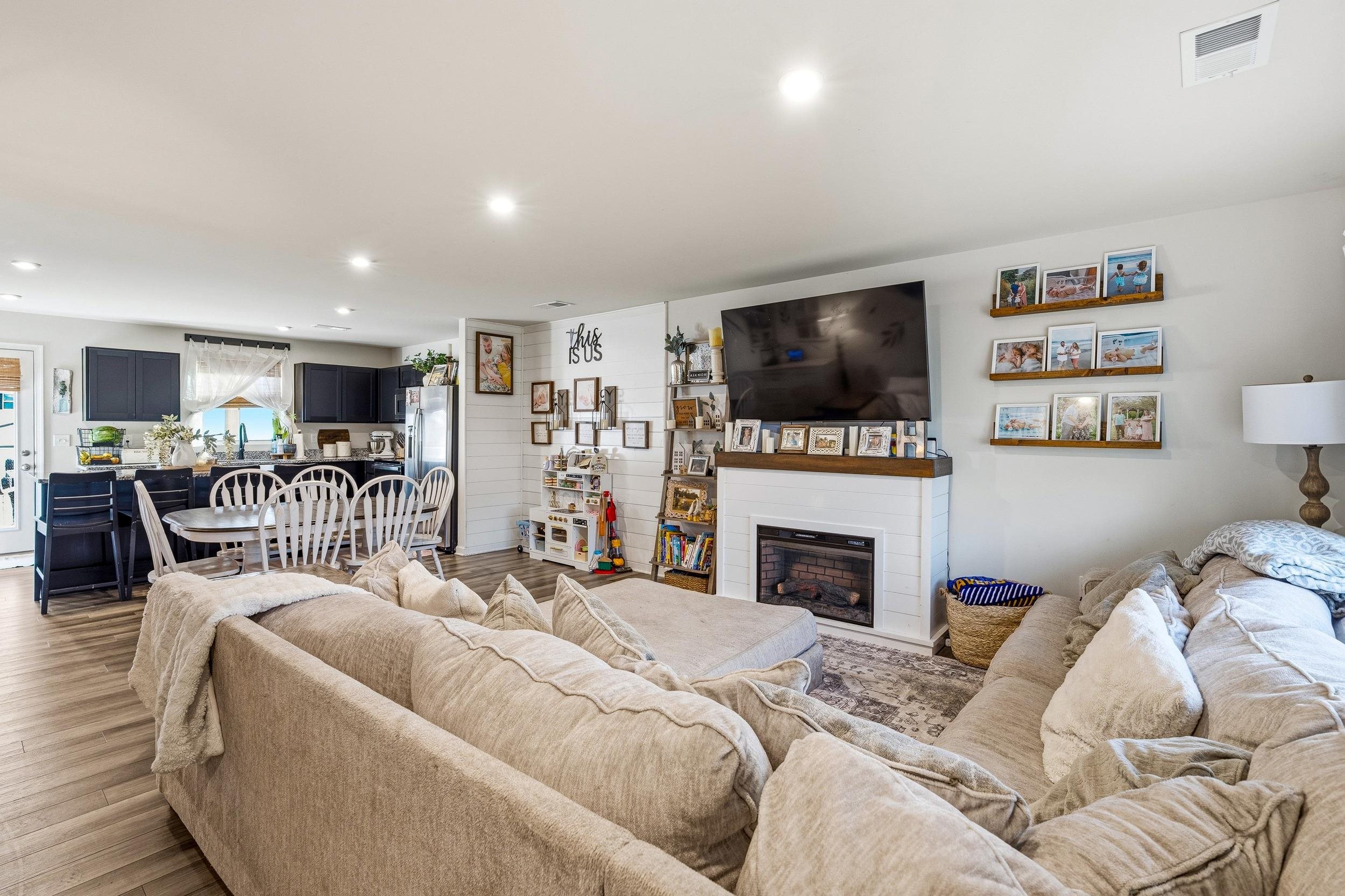 1203 Flatt Ln, Grottoes, VA 24441 — photo 8