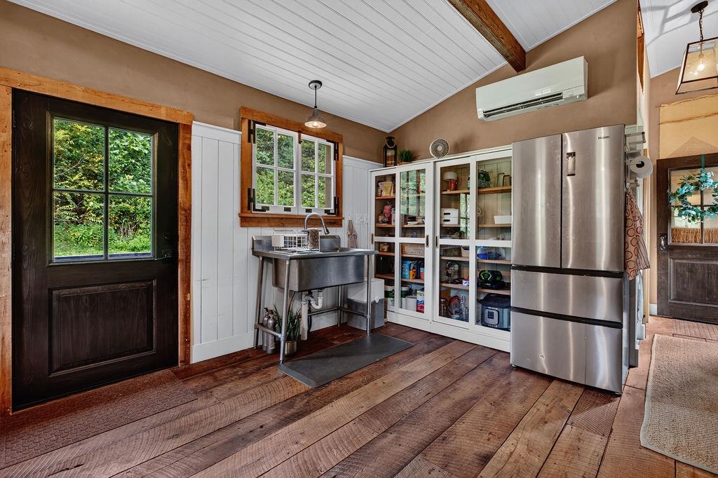 47 Rooster Ridge Rd, Roseland, VA 22967 — photo 10