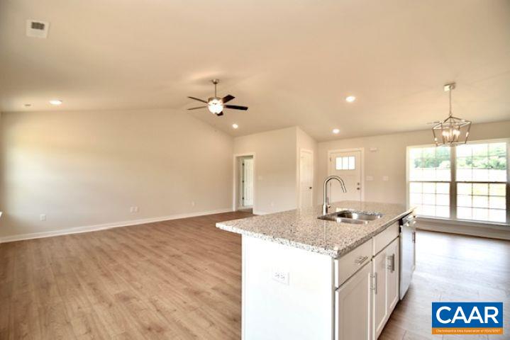 410 Kents Mill Rd, Louisa, VA 23093 — photo 3
