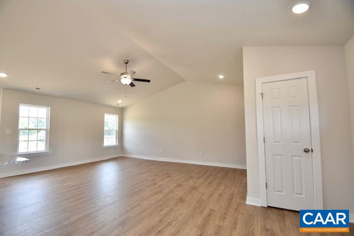410 Kents Mill Rd, Louisa, VA 23093 — photo 4