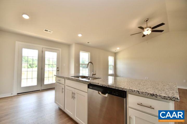 410 Kents Mill Rd, Louisa, VA 23093 — photo 7