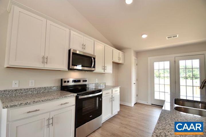 410 Kents Mill Rd, Louisa, VA 23093 — photo 8