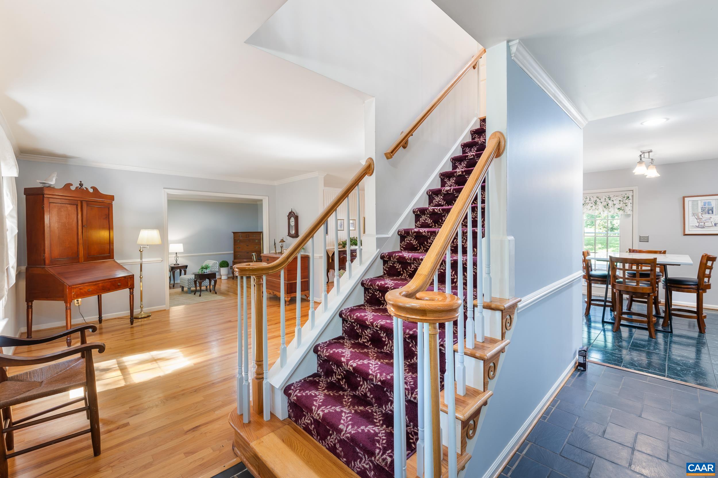 5880 Emerald Ln, Charlottesville, VA 22903 — photo 3