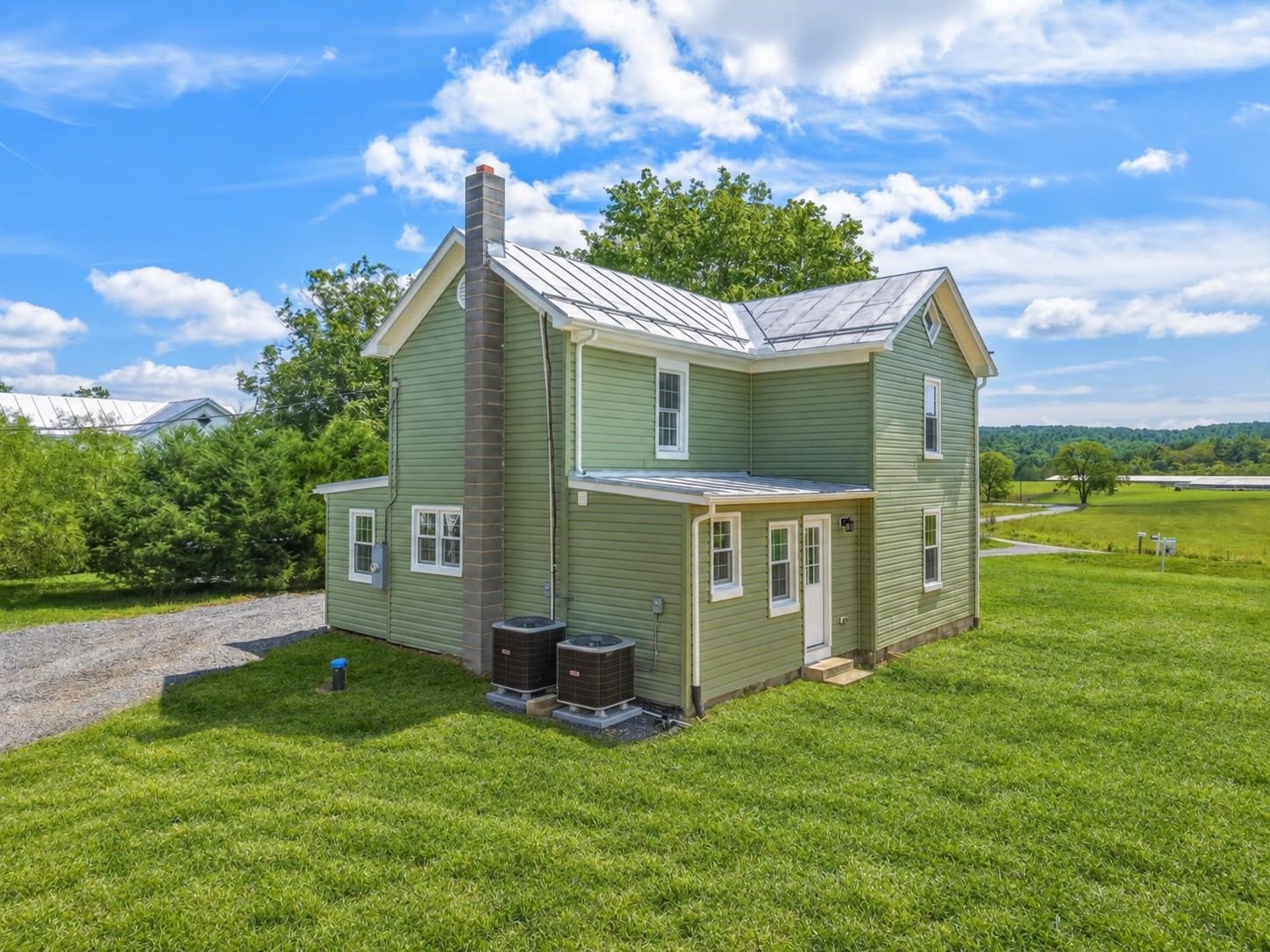 6117 Alum Springs Rd, Edinburg, VA 22824 — photo 3