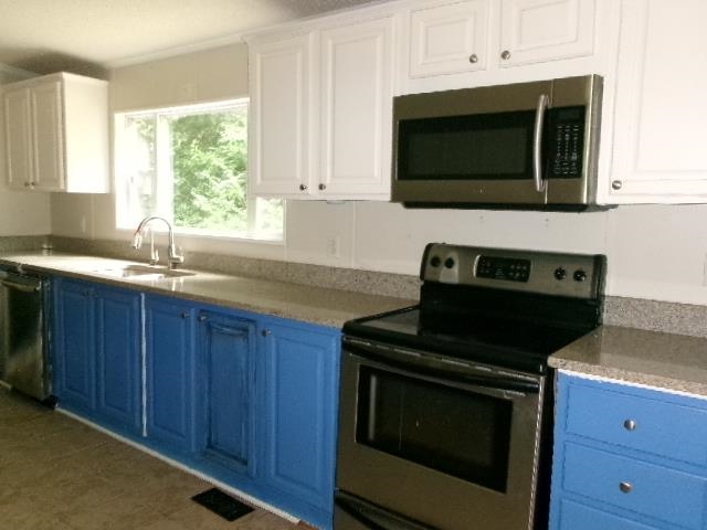 4467 Lams Haven Ln, Elkton, VA 22827 — photo 2