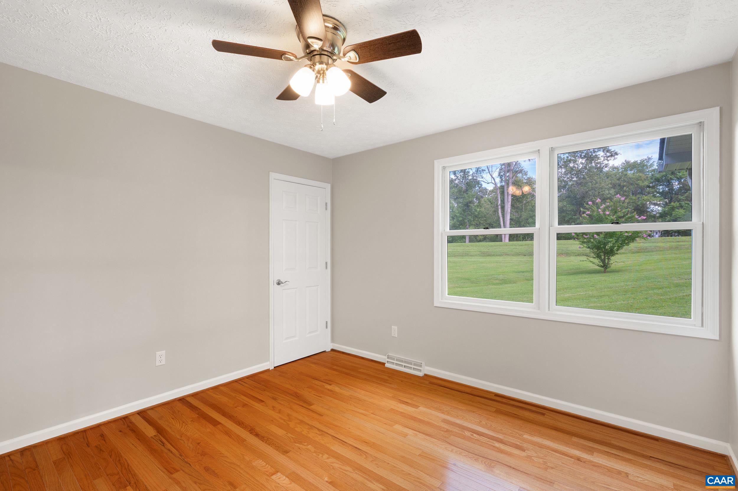 582 Miller School Rd, Charlottesville, VA 22903 — photo 10