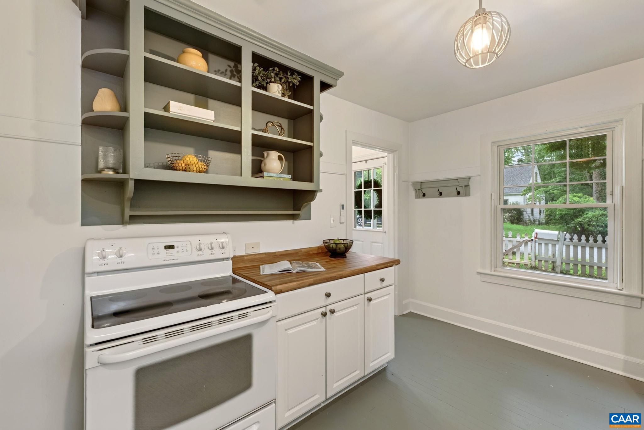 19 Mobile Ln, Charlottesville, VA 22903 — photo 8