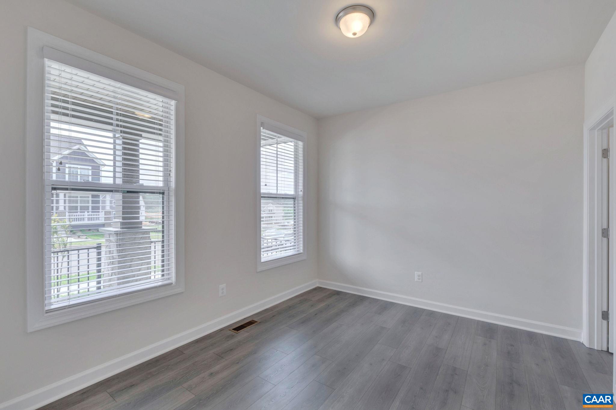154 Cliffstone Blvd, Charlottesville, VA 22911 — photo 3