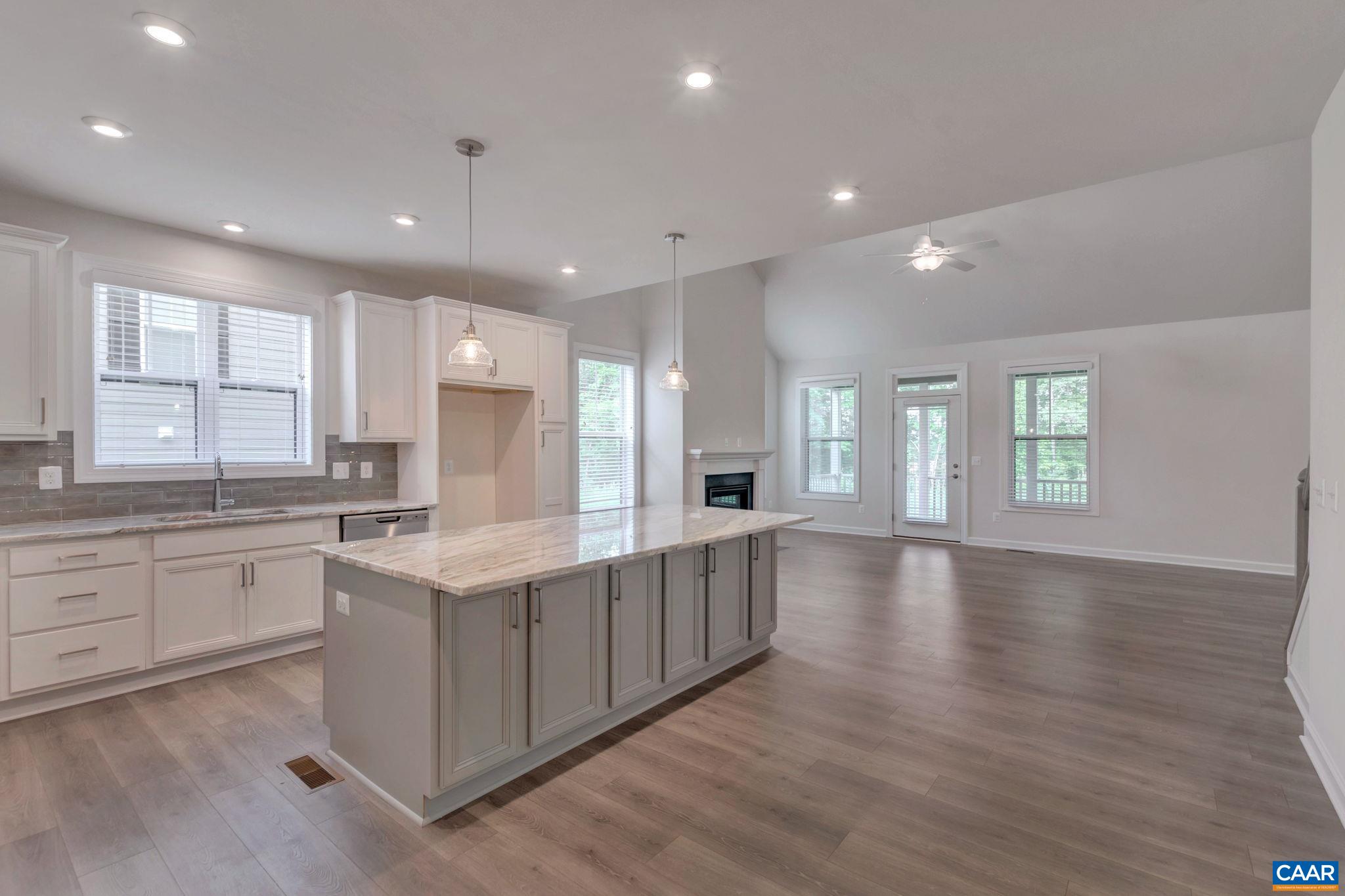 154 Cliffstone Blvd, Charlottesville, VA 22911 — photo 4