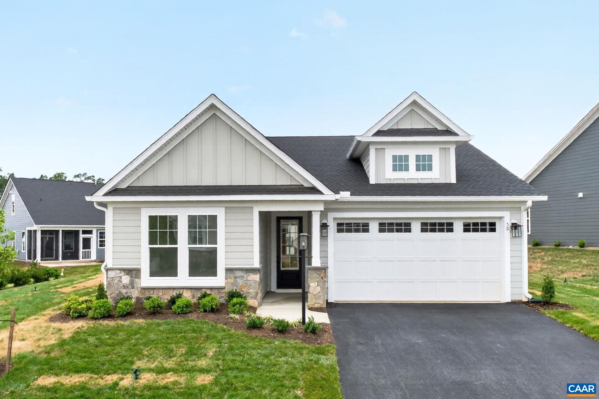 69 Sunbird Ln, Waynesboro, VA 22980