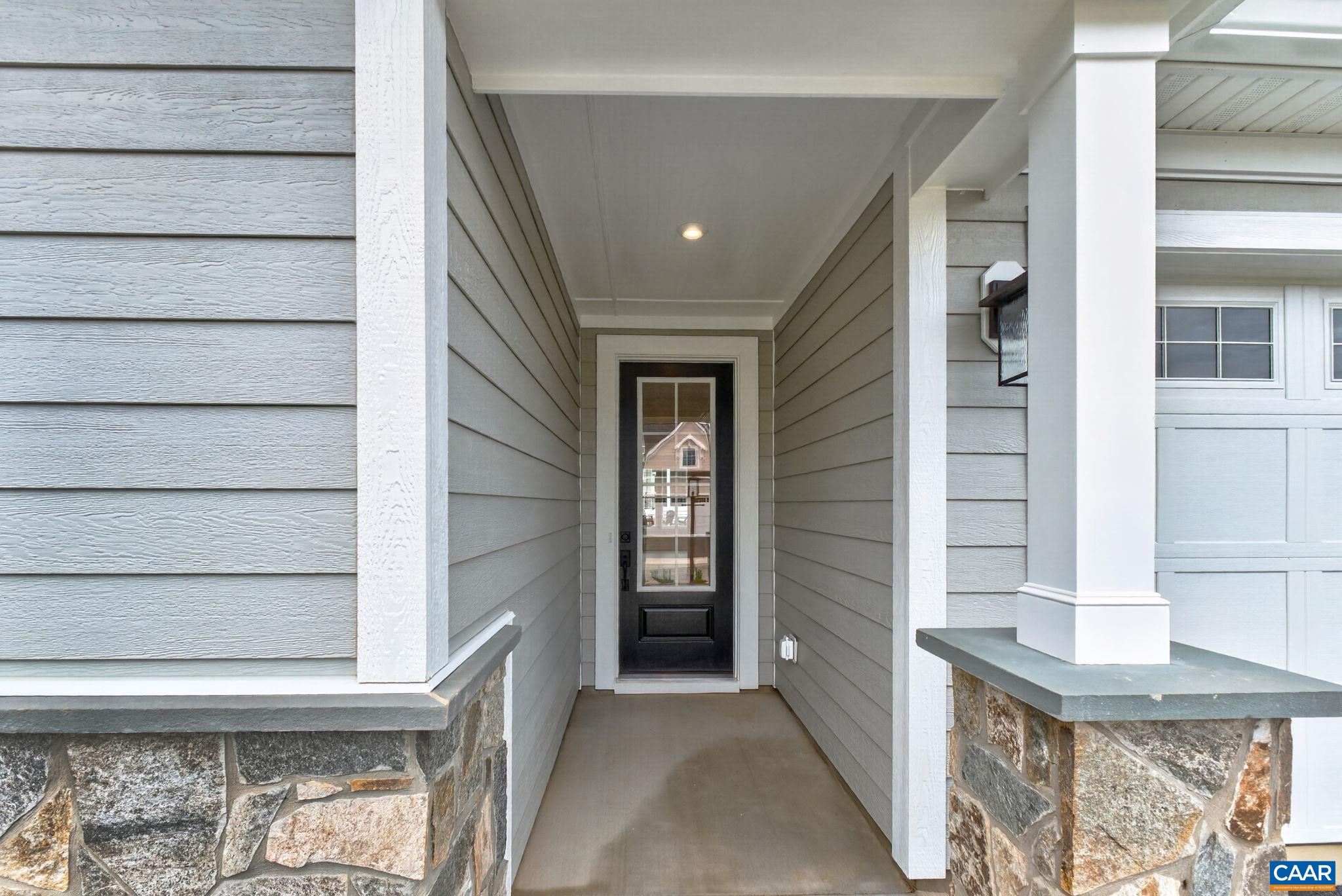 69 Sunbird Ln, Waynesboro, VA 22980 — photo 4