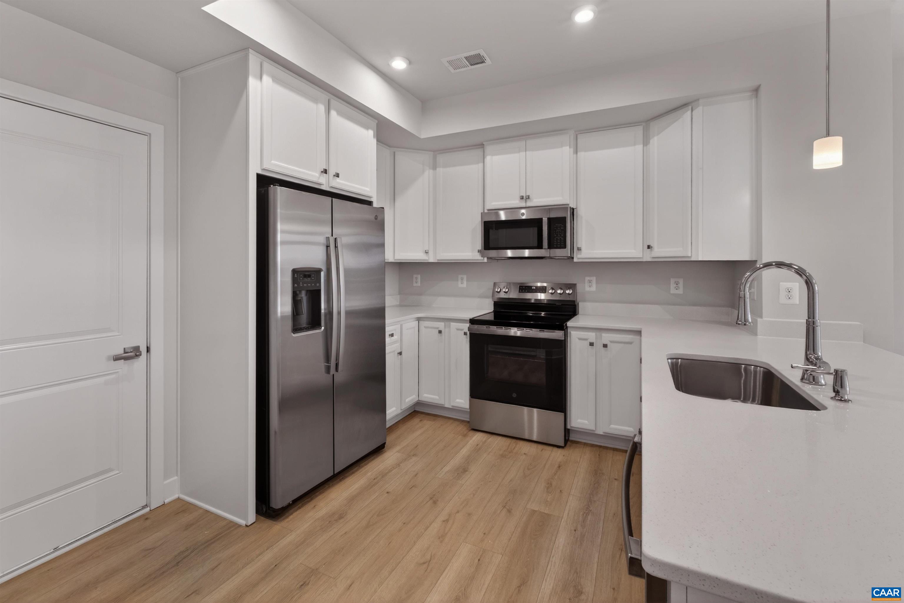 74 Perseus Ln, Charlottesville, VA 22901 — photo 4