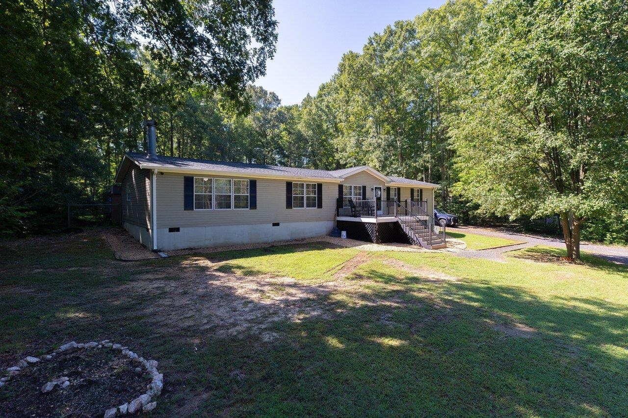 30222 Mine Run Rd, Locust Grove, VA 22508