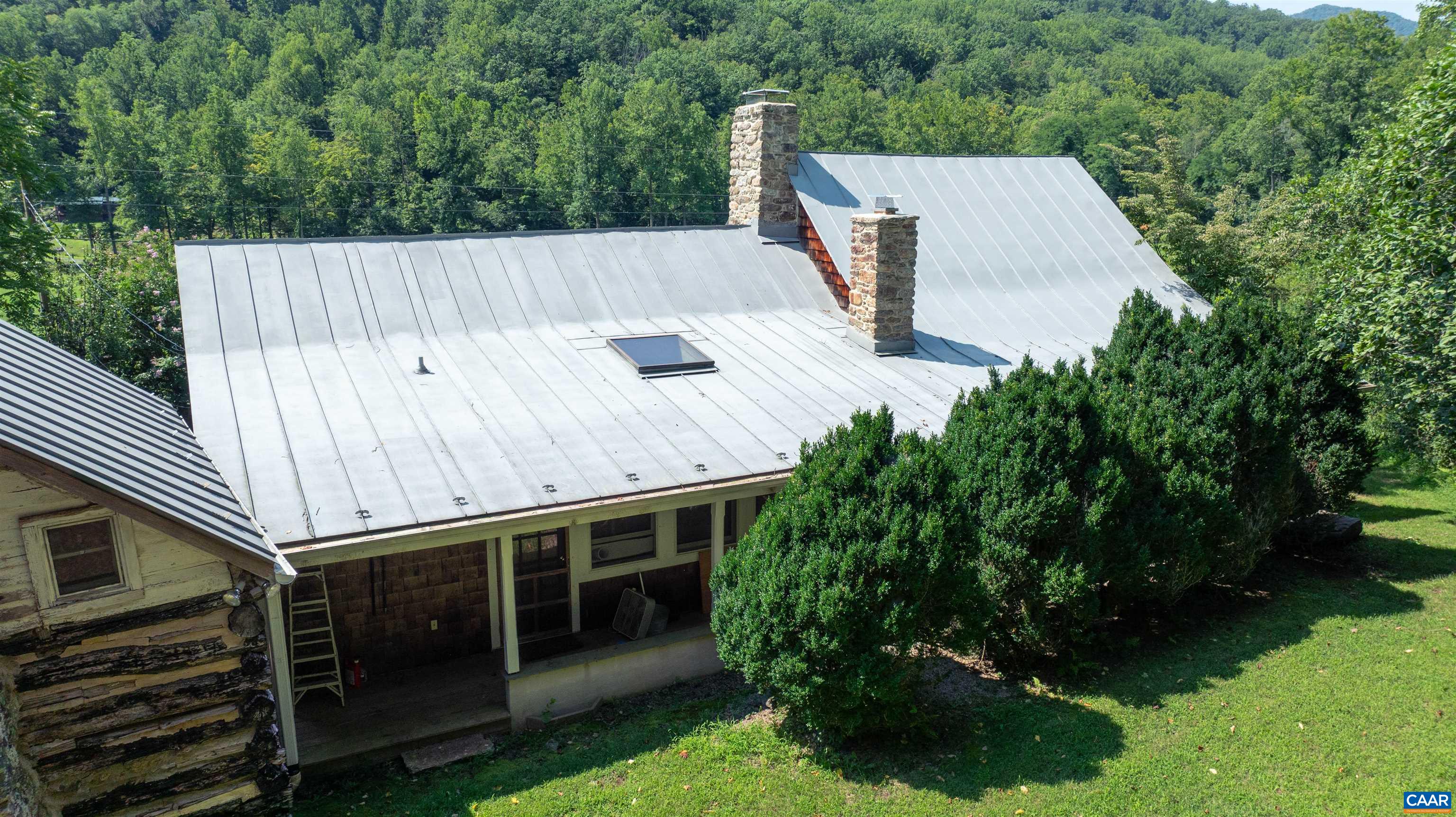 2042 Weakley Hollow Rd, Syria, VA 22743 — photo 8