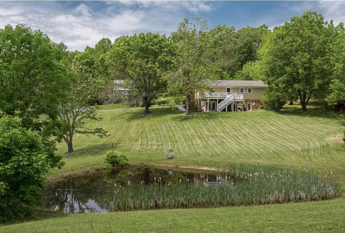 20448 Mt Pleasant Rd, Elkton, VA 22827 — photo 2