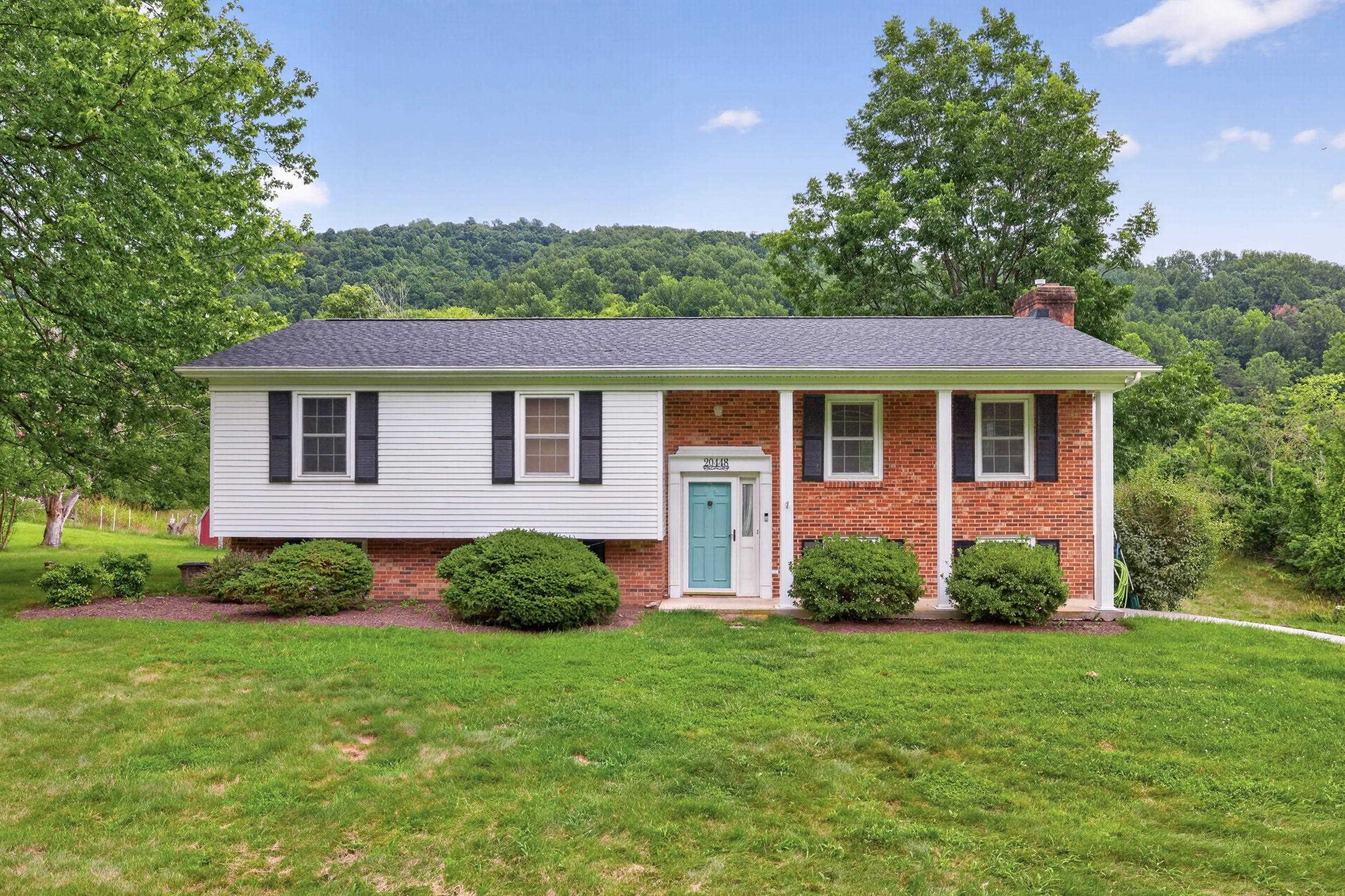 20448 Mt Pleasant Rd, Elkton, VA 22827 — photo 4