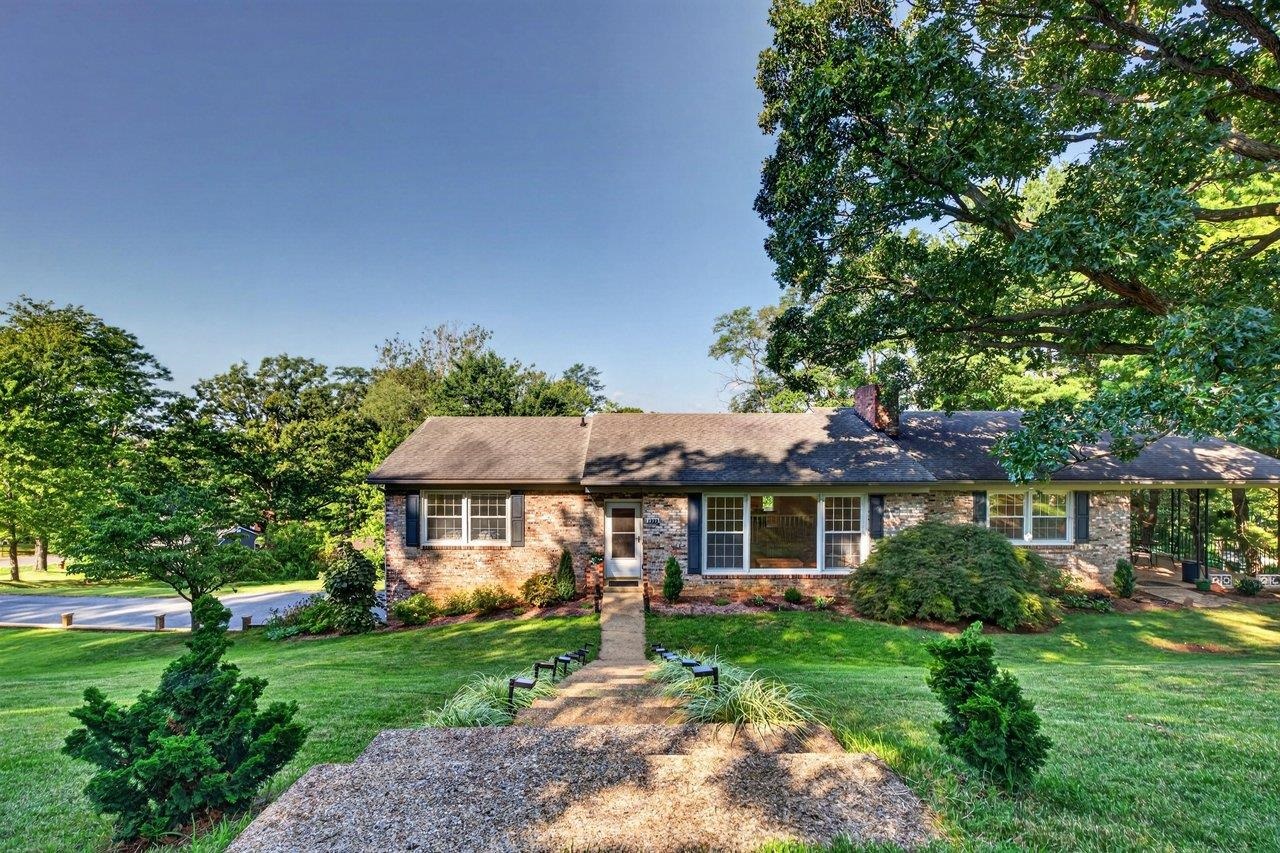 1222 Woodcrest Cir, Harrisonburg, VA 22801 — photo 5