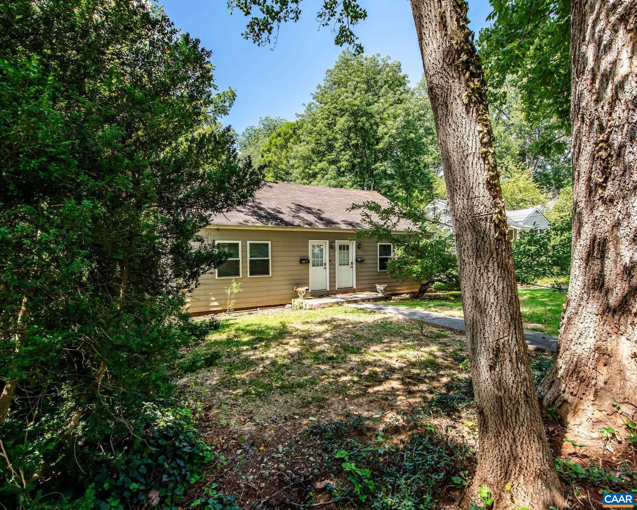2525 Woodland Dr, Charlottesville, VA 22903 - photo 4